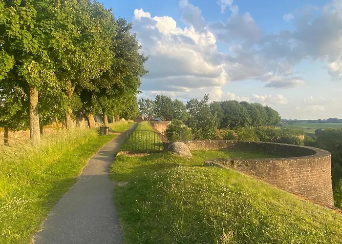 Aux Remparts De Montreuil